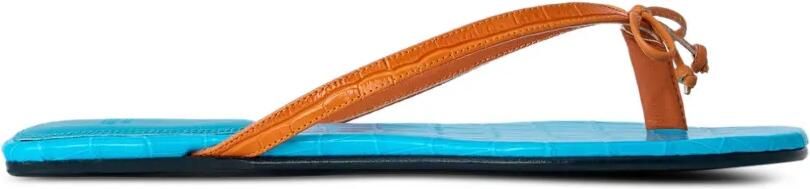 Abra Teenslippers met hagedissen-reliëf Blauw