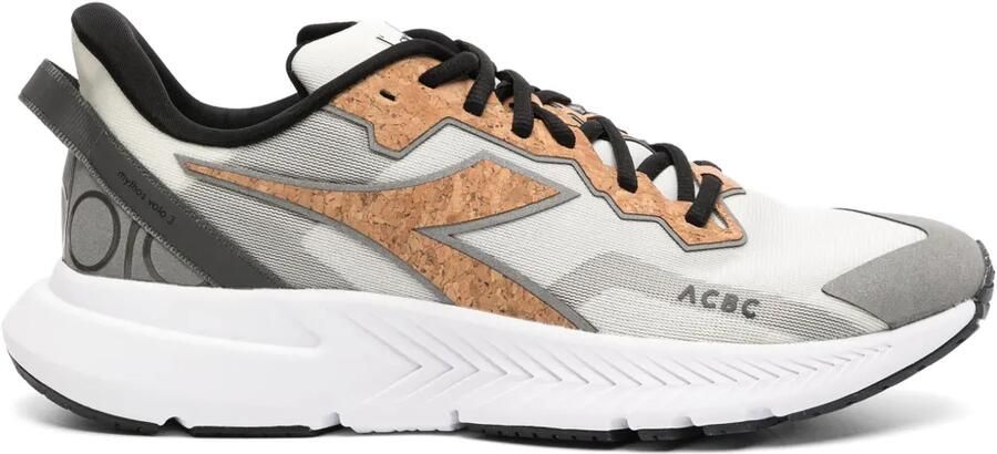 ACBC x Diadora Mythos Blushield Volo 3 sneakers Beige
