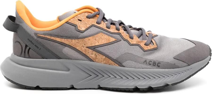 ACBC x Diadora Mythos Blushield Volo 3 sneakers Grijs