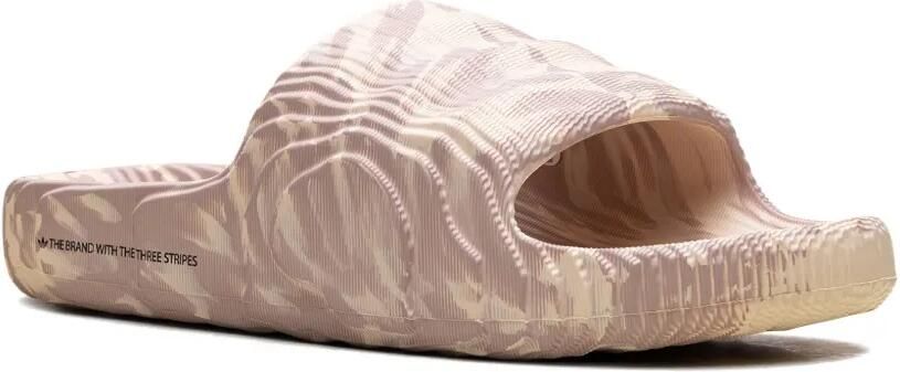Adidas Adilette slippers met textuur Beige - Foto 3