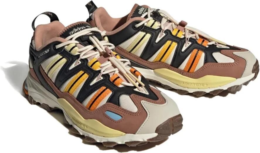 Adidas Adventure Trail Hyperturf sneakers Beige