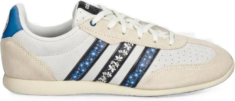 Adidas x FARM Rio Streettalk sneakers met gehaakte afwerking en bloe print Beige