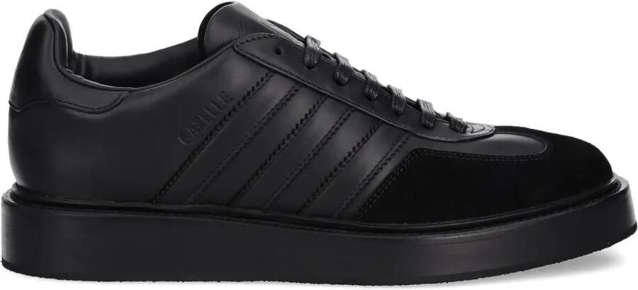 Adidas Gazelle sneakers met plateauzool en drie strepen Zwart