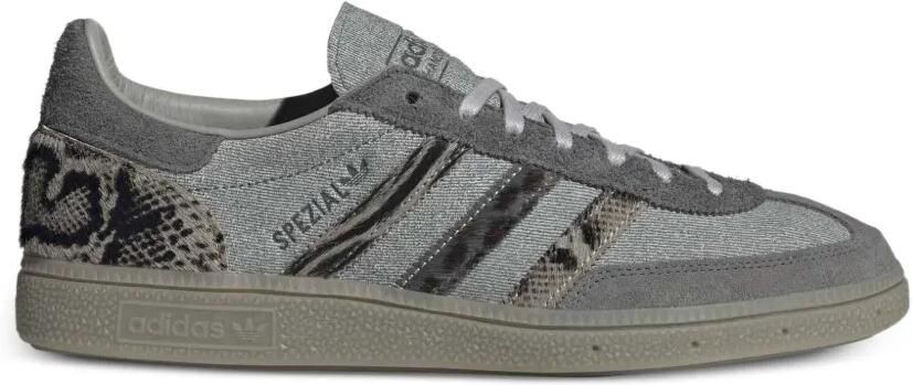 Adidas Handball Spezial sneakers met luipaard-print Beige