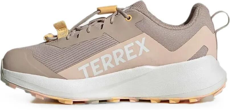Adidas Kids Terrex sneakers met ronde neus Beige