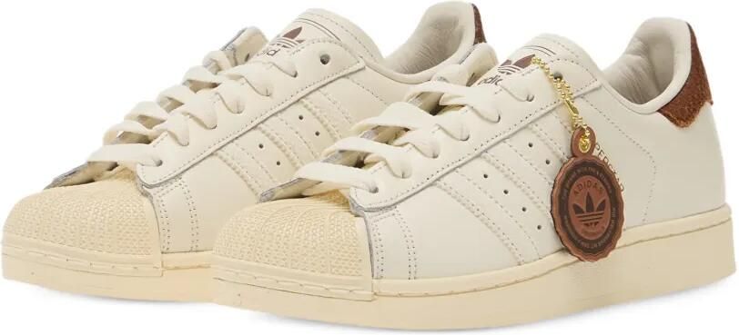 Adidas Superstar II leren sneakers met studs Beige