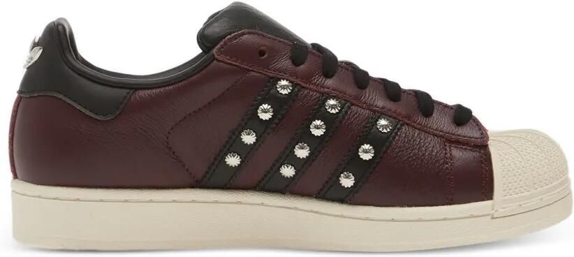 Adidas Superstar low-top sneakers verfraaid met studs Rood