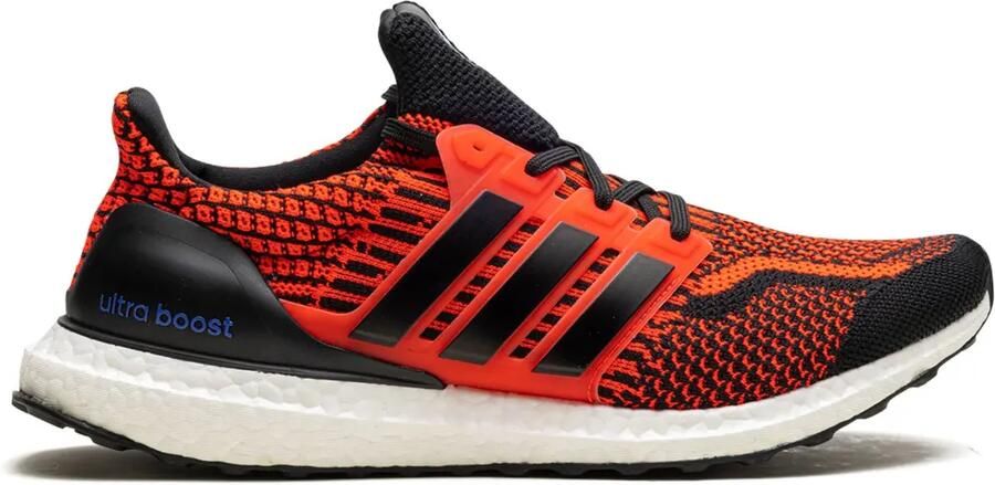 Adidas Ultraboost 5 DNA "Orange Black White" sneakers Oranje