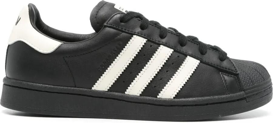 Adidas x Avavav Superfinger Superstar sneakers Zwart
