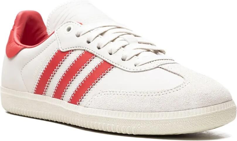 Adidas x Pharrell Williams Samba "Glory Red" sneakers Beige - Foto 2