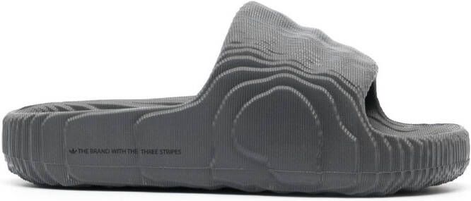 adidas Adilette slippers met textuur Grijs