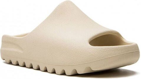 Adidas Kids Yeezy 'Bone' slippers Beige