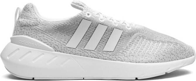 Adidas Super-Star sneakers met klittenband Beige