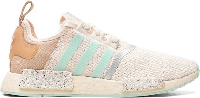 adidas "Star Wars The Mandalorian The Child" sneakers Beige