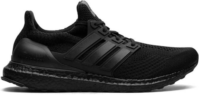 adidas "Ultra Boost 5.0 DNA Triple Black sneakers" Zwart