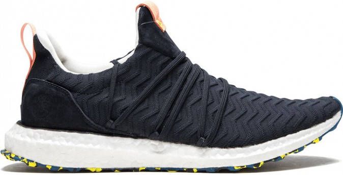 Adidas Pharrell Wililams x BBC x NMD Hu Trail sneakers Roze