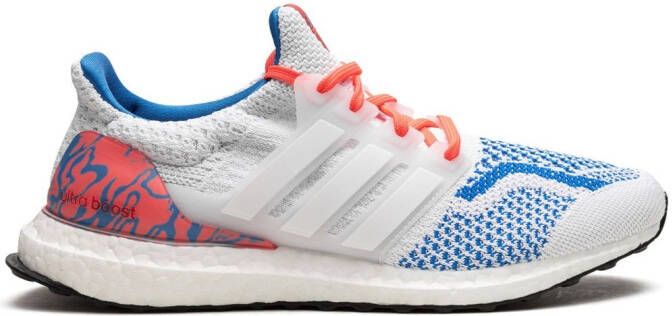 Adidas Ultraboost 5 DNA low-top sneakers Wit
