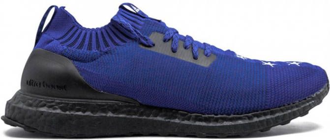 adidas Ultraboost Etudes Sneakers Blauw