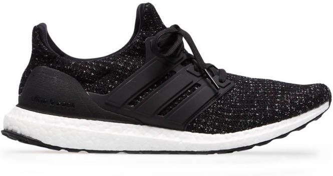 adidas Ultraboost low-top sneakers in zwart wit