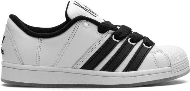 Adidas x Korn Supermodified sneakers Wit