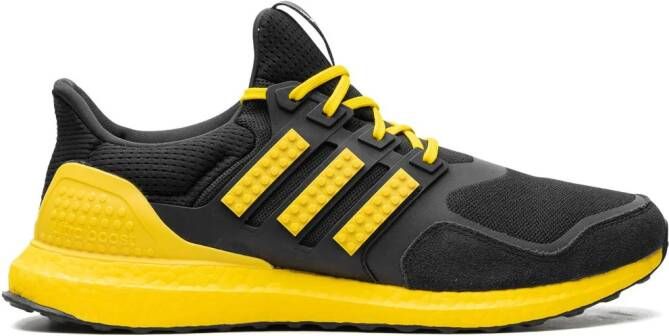 Adidas x Lego Ultraboost DNA "Core Black Yellow Core Black" sneakers Zwart