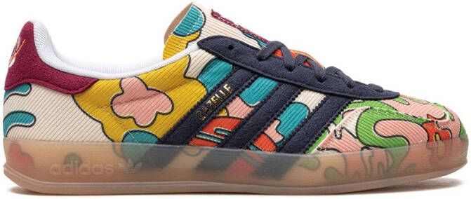 adidas x Sean Wotherspoon Gazelle Indoor ribfluwelen sneakers Wit