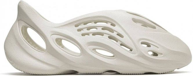 Adidas Yeezy Foam Runner "Ararat" sneakers Wit
