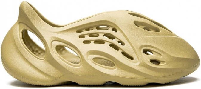 Adidas Yeezy Foam Runner "Sulfur" sneakers Bruin