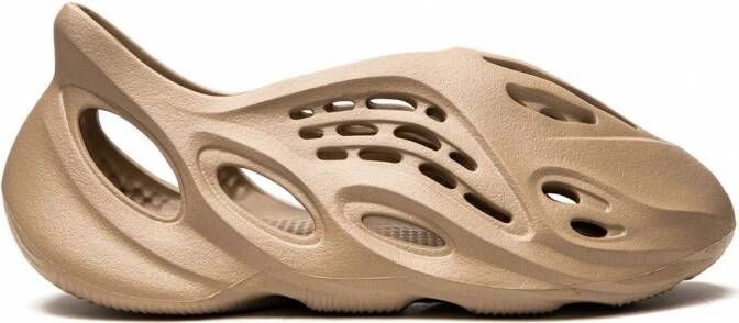 Adidas Yeezy Foam Runner "Mist" sneakers Bruin
