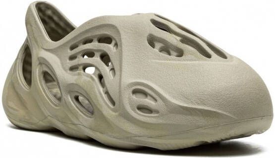 Adidas Yeezy Kids YEEZY Foam Runner sneakers Beige