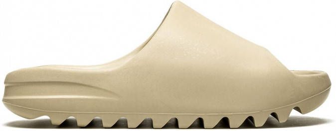 Adidas Yeezy "Pure" slippers Wit