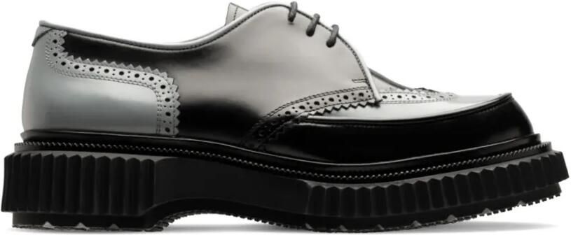 Adieu Paris Loafers met brogue-detail Zwart