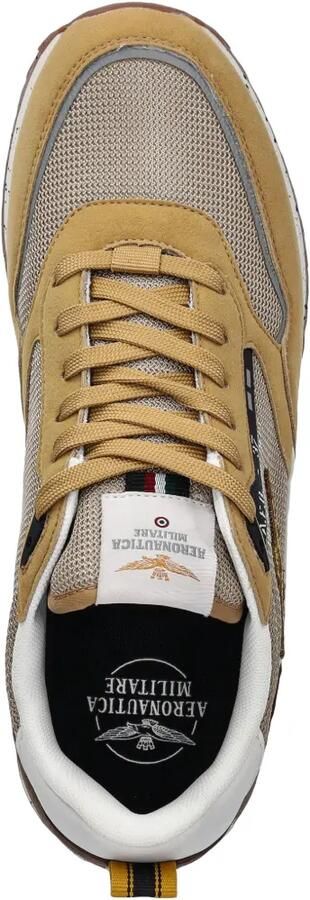 Aeronautica Militare Sneakers met patch Beige