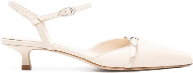 Aeyde Pumps met puntige neus Beige