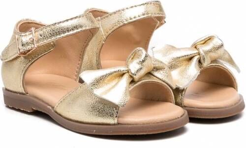 Age of Innocence Margo sandalen met strikdetail Goud