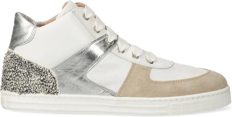 AGL Sneakers met metallic vlak en studs Wit