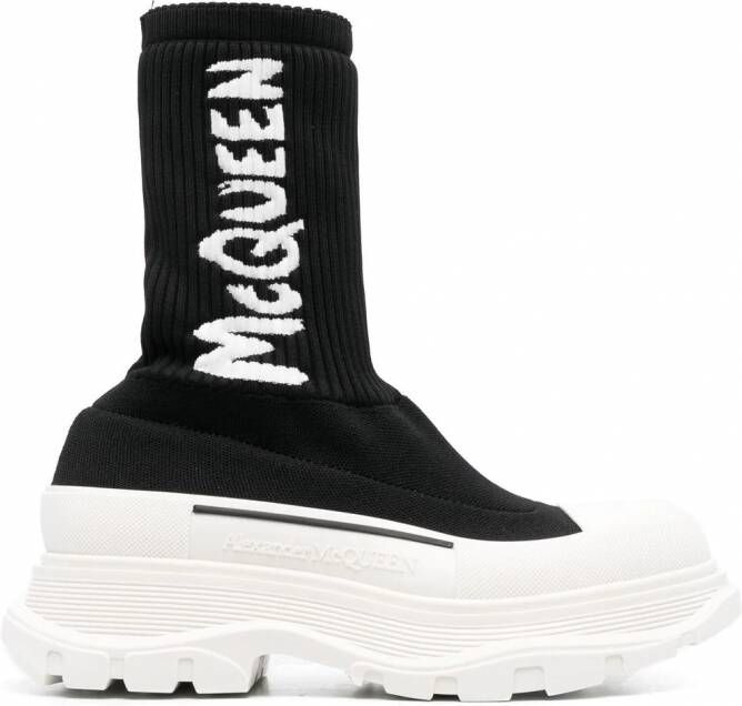 Alexander McQueen Chunky sneakers Zwart