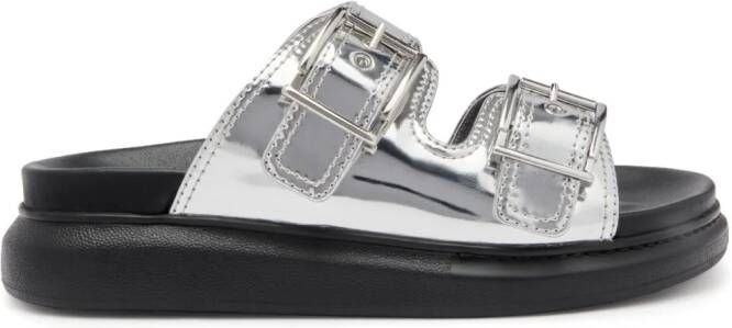 Alexander McQueen Hybrid 35mm metallic sandalen met gesp Zilver