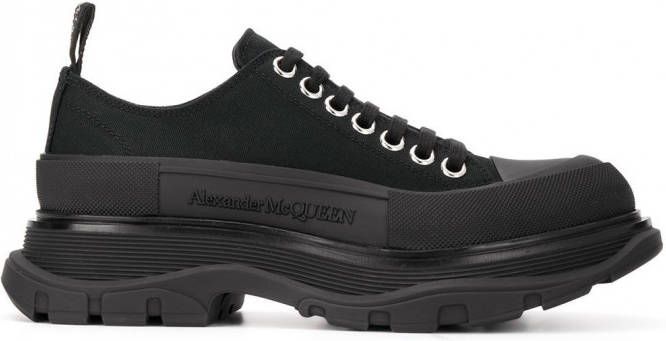Alexander McQueen Hybride sneakers met geribbelde zool Zwart - Schoenen.nl