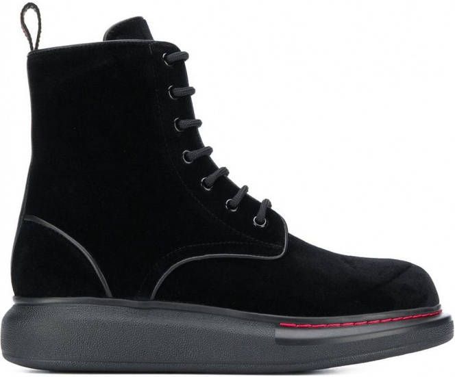 Alexander McQueen Laarzen met oversized zool Zwart