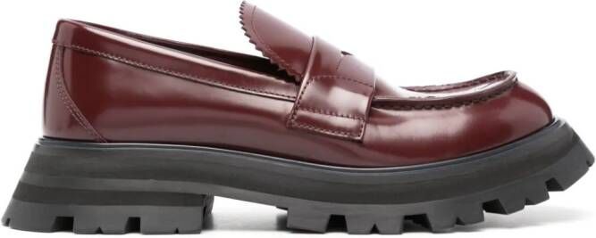 Alexander McQueen Loafers met geribbelde zool Rood