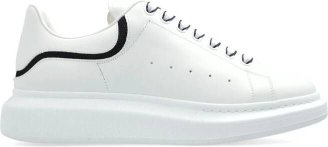 Alexander McQueen Oversized sneakers Wit