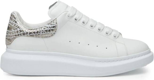Alexander McQueen Oversized sneakers Wit