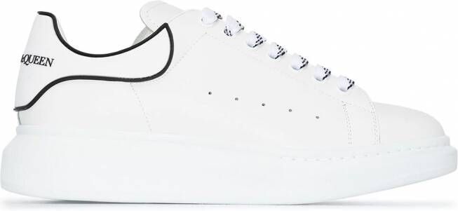 Alexander McQueen Oversized sneakers Wit