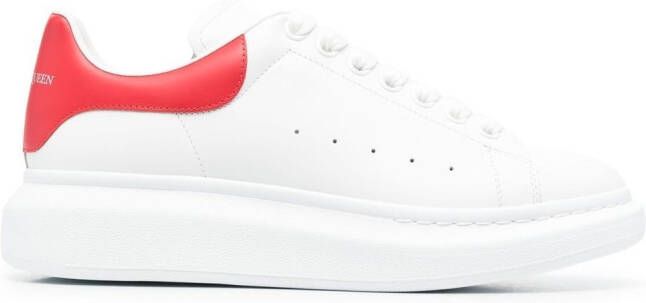 Alexander McQueen Oversized sneakers Wit Schoenen