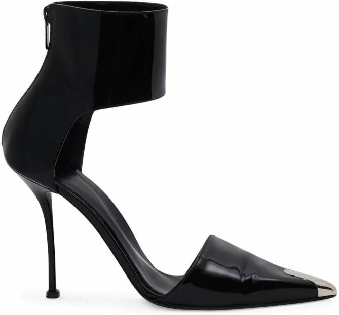 Alexander McQueen Punk pumps met puntige neus Zwart