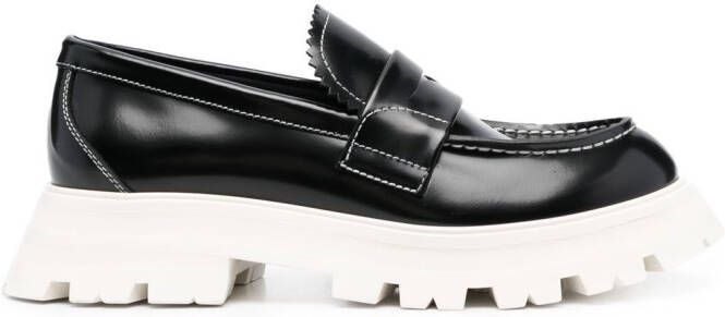 Alexander McQueen Loafers met geribbelde zool Zwart