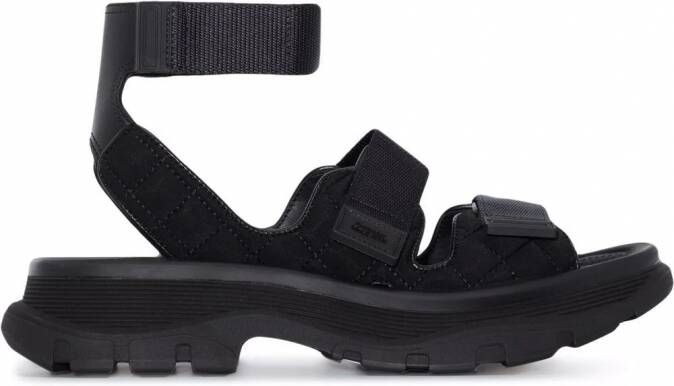 Alexander McQueen Tread sandalen Zwart