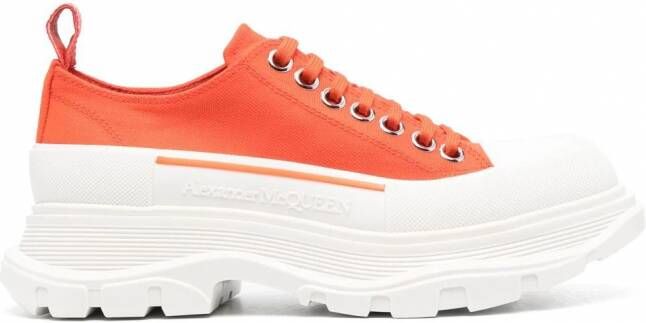 Alexander McQueen Tread-Slick sneakers met veters Oranje