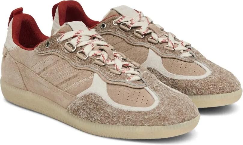 ALOHAS Fuzzy suède sneakers Beige